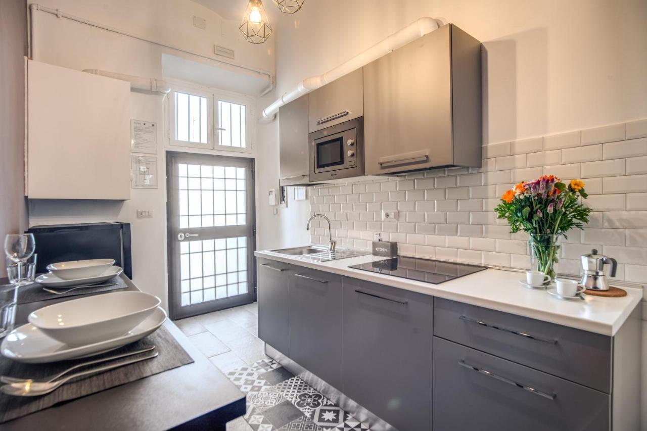 Newly Renovated Apartment By The Vatican โรม ภายนอก รูปภาพ